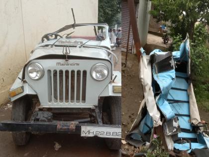 Two killed in a accident near Sangli, Heavy damage to the jeep | सांगलीजवळ भीषण अपघात, जीपचे हुड एकीकडे तर खालचा भाग दुसरीकडे; दोघे ठार