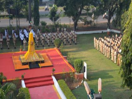 police commemoration day tribute martyred police in sangli | Police Commemoration Day : 'देशासाठी लढताना शहीद झालेले पोलीस नेहमीच स्मरणात राहतील'