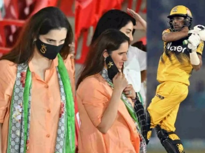 PSL 2020: Sania Mirza supports Shoaib Malik from the stands in Karachi | पती शोएब मलिकला चिअर करण्यासाठी सानिया मिर्झा पोहोचली पाकिस्तानात!