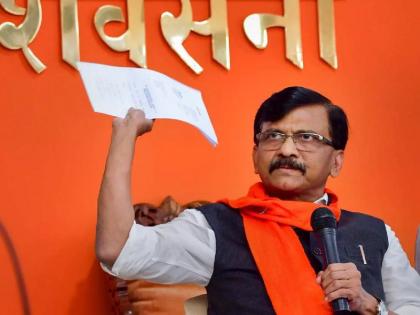 Sanjay Raut said Lets answer about EDs raid after 2024 pune latest news | आमच्यावरील ED च्या धाडीबाबत 2024 नंतर उत्तर देऊ - संजय राऊत