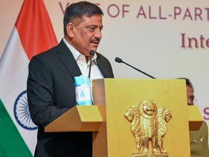 India Pakistan Ceasefire: 'Pakistan requested a ceasefire...', Indian delegation told story of that day | पाकिस्तानने युद्धविरामासाठी विनवणी केली; भारतीय शिष्टमंडळाने सांगितला 'त्या' दिवसाचा घटनाक्रम India Pakistan Ceasefire: 'Pakistan requested a ceasefire...', Indian delegation told story of that day | पाकिस्तानने युद्धविरामासाठी विनवणी केली; भारतीय शिष्टमंडळाने सांगितला 'त्या' दिवसाचा घटनाक्रम