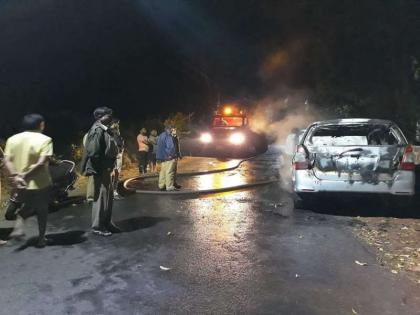 Swabhimaan tehsil president car was burnt in Sawantwadi | सावंतवाडीत स्वाभिमान तालुकाध्यक्षाची गाडी जाळली, अज्ञातांकडून प्रकार