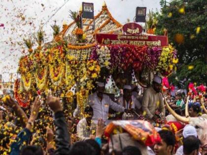 Mauli's Palkhi Today in Dharampuri Solapur District | पंढरपूर वारी २०१९ : माऊलींची पालखी आज करणार धर्मपुरी सोलापूर जिल्ह्यात प्रवेश 