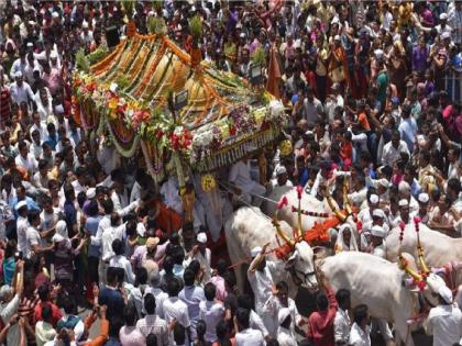 Traffic on Lonand-Phaltan route closed from 17th to 21st June | Ashadhi Ekadashi: लोणंद-फलटण मार्गावरील वाहतूक 'या'दिवसापासून बंद, जाणून घ्या वाहतुकीतील बदल 