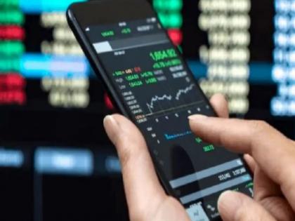 pune news two people cheated of Rs 22 lakhs on the pretext of investing in the stock market | शेअर मार्केटमध्ये गुंतवणुकीच्या आमिषाने दोघांची २२ लाखांची फसवणूक 