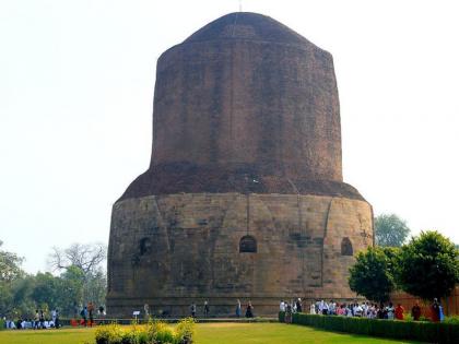 The glory of the Buddhist sites ascribed to the accumulation of eleven | अकरावीच्या संचिताने शब्दबद्ध केले बौद्ध स्थळांचे वैभव