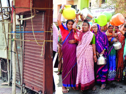  It takes 'breath' to remove encroachment, is it? | 'दम' लागतो अतिक्रमण काढायला, आहे का? दारातील रस्ता होत नाही... म्हणे आम्ही नगरसेवक