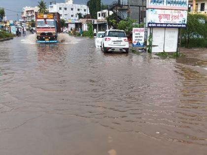 rain in Satara district; A record of 133 mm to Navja, Re discharge from Koyna Dam | सातारा जिल्ह्यात परतीच्या पावसाचा धुमाकूळ; नवजाला १३३ मिलिमीटरची नोंद, कोयनेतून पुन्हा विसर्ग