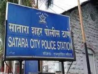 Attack on one for walking with opposition people, case registered against six in Satara | विरोधातील लोकांसोबत फिरतो म्हणून एकावर कोयत्याने वार, सहाजणांवर गुन्हा दाखल; साताऱ्यातील घटना