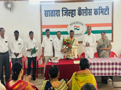 Satara Congress District Meeting Demand for Man Vidhan Sabha Constituency | Satara: काँग्रेसला माण सोडाच, भाजप परत दिसणार नाही; केंद्रीय निरीक्षकांपुढे जोरदार मागणी 