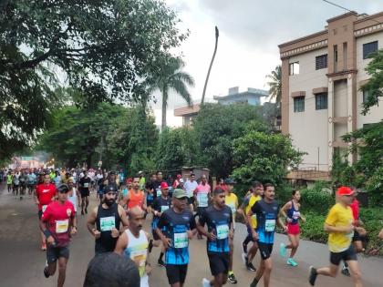 Satara Hill Half Marathon started with excitement | Satara Hill Half Marathon: सातारा हिल हाफ मॅरेथॉन स्पर्धेला उत्साहात सुरुवात  