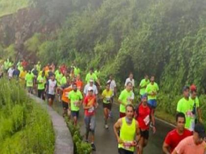 Sangli's Ankush Hake and Satara's Sakshi Jadayal won the Satara Hill Half Marathon | Satara Hill Half Marathon: आठ हजार धावपटूंनी अनुभवला सातारी थरार!, सांगलीचा अंकुश हाके तर साताऱ्याच्या साक्षी जडयालने मारली बाजी Sangli's Ankush Hake and Satara's Sakshi Jadayal won the Satara Hill Half Marathon | Satara Hill Half Marathon: आठ हजार धावपटूंनी अनुभवला सातारी थरार!, सांगलीचा अंकुश हाके तर साताऱ्याच्या साक्षी जडयालने मारली बाजी