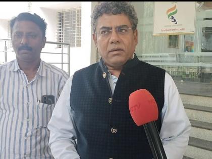 Satara: Final hearing in Zhadani case on July 29, Violation of Maximum Land Retention Act, Chandrakant Valvi's confession to the media | Satara: झाडानी प्रकरणी २९ जुलैला अंतिम सुनावणी, कमाल जमीन धारणा कायद्याचे उल्लंघन, चंद्रकांत वळवी यांची माध्यमांसमोर कबुली