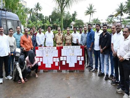 Satara police arrest two robbers including a jeweler who bought stolen gold | Satara: चोरीचे सोने खरेदी करणे आले अंगलट; दोन दरोडेखोरांसह सराफ व्यावसायिक गजाआड, तब्बल ५२ तोळे सोने जप्त Satara police arrest two robbers including a jeweler who bought stolen gold | Satara: चोरीचे सोने खरेदी करणे आले अंगलट; दोन दरोडेखोरांसह सराफ व्यावसायिक गजाआड, तब्बल ५२ तोळे सोने जप्त