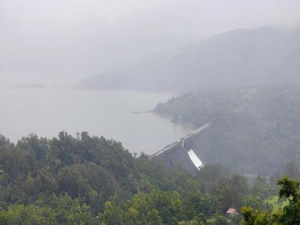123 TMC of water storage in six major projects namely Koyna Dhome Balkawadi Kanher Tarli Urmodi in Satara district | सातारा जिल्ह्यात मोठी धरणे भरू लागली; नद्याही दुथडी भरून वाहू लागल्या 