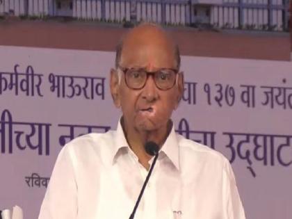 Restrictions on Cooperative Banks by Reserve Bank Dangerous - Sharad Pawar  | रिझर्व्ह बँकेकडून सहकारी बँकांवरील निर्बंध धोकादायक - शरद पवार 