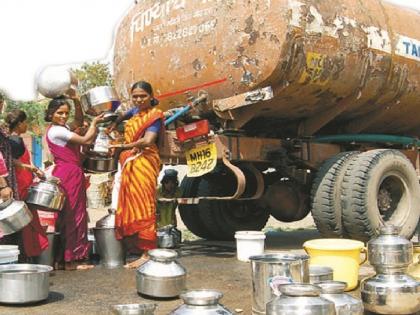 Water scarcity increased in Satara; Tanker water supply started in four talukas | साताऱ्यात पाणी टंचाई वाढली; चार तालुक्यात टँकरने पाणीपुरवठा सुरु