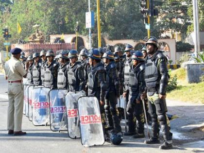 Stone-throwing in two groups at Prabudhnagar in Satpur; 28 suspects arrested | सातपूरच्या प्रबुध्दनगरमध्ये दोन गटांत दगडफेक; २८ संशयित अटकेत