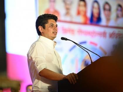 satyajeet tambe said my family gave 100 years to congress but party took action with no chance to give explanation | Maharashtra Politics: “आमच्या कुटुंबाने काँग्रेसला १०० वर्षे दिली, मग माझ्यावर अन्याय का केला?”: सत्यजित तांबे