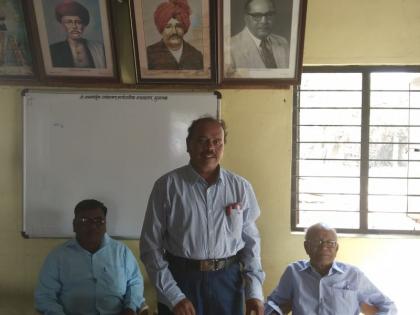 Seminar on "Challenges Against Constitution" at Bhusawal | भुसावळ येथे ‘संविधानासमोरील आव्हाने’वर परिसंवाद