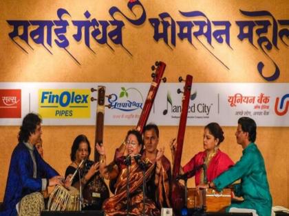 Fans can enjoy Sawai Gandharva music concert till 12 midnight | रसिकांना सवाई गंधर्वच्या संगीत मैफिलीचा आस्वाद रात्री १२ पर्यंत घेता येणार