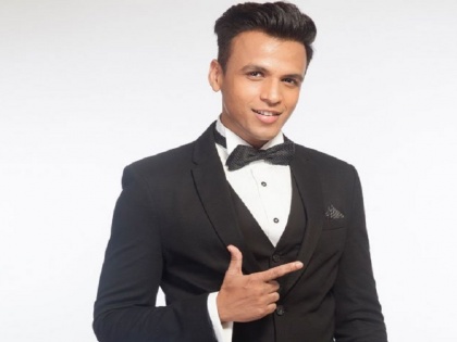 Indian Idol's first winner Abhijeet Sawant disappears from Cineindustry, flops Singing-acting career | इंडियन आयडलचा पहिला विजेता अभिजीत सावंत आहे सिनेइंडस्ट्रीतून गायब, फ्लॉप ठरलं सिंगिग-अ‍ॅक्टिंग करिअर