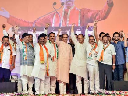 Sabha of Mahavikas Aghadi in Mumbai today; Uddhav Thackeray will target CM, BJP | महाविकास आघाडीची आज वज्रमूठ सभा; शक्तिप्रदर्शन करण्याची जोरदार तयारी