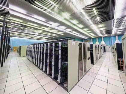 4703 crore investment in two data centers in Navi Mumbai | नवी मुंबईत दोन डेटा सेंटरमध्ये होणार ४७०३ कोटींची गुंतवणूक