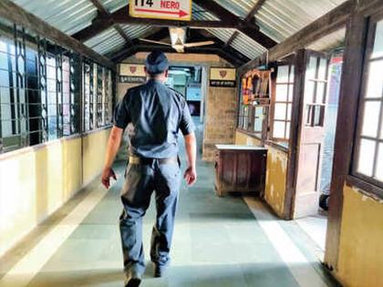 BMC's Security guards are vulnerable, duty hours are 16 hours | BMC ची सुरक्षा वाऱ्यावर; सुरक्षारक्षकच असुरक्षित, ड्युटीची वेळ १६ तासांची