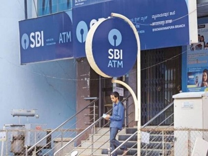 government alert to sbi customers for delete this sms from your smartphone and iphone check details | अलर्ट! SBI युजर्सला सरकारचा इशारा; त्वरित डिलीट करा 'हा' मेसेज अन्यथा ब्लॉक होईल बँक अकाऊंट