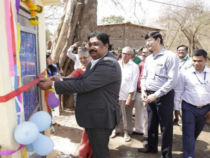 SBI DONATED RS.13.44 LACS FOR CONSTRUCTION OF 75 TOILET BLOCKS IN TRIBAL PADAS | आदिवासी पाड्यांमध्ये शौचालय बांधण्यासाठी एसबीआय सरसावली