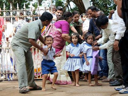 'School Chale Hum' ... On the first day of the school 'Entrance Festival' | 'स्कूल चले हम'... पहिल्या दिवशी ‘प्रवेशोत्सवाने’ होणार विद्यार्थ्यांचे स्वागत