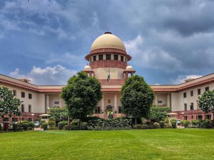Freedom of expression does not mean mudslinging: Court | अभिव्यक्ती स्वातंत्र्य म्हणजे चिखलफेक करणे नव्हे : कोर्ट Freedom of expression does not mean mudslinging: Court | अभिव्यक्ती स्वातंत्र्य म्हणजे चिखलफेक करणे नव्हे : कोर्ट