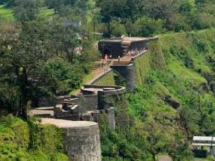 Panhalgad will see an increase in CSR funds as it is declared a World Heritage Site | World Heritage Site: पन्हाळगडाकडे आता सीएसआर फंडाचा ओघ वाढणार Panhalgad will see an increase in CSR funds as it is declared a World Heritage Site | World Heritage Site: पन्हाळगडाकडे आता सीएसआर फंडाचा ओघ वाढणार