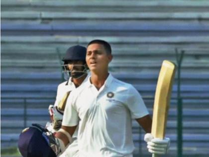 Yashasvi Jaiswal's double century; Abhimanyu's century too, Rest of India on top against MP | यशस्वी जैस्वालचे द्विशतक; अभिमन्यूचेही शतक, शेष भारत एमपीविरुद्ध वरचढ