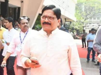 issue of Unequal Distribution of Local Development Fund; Thackeray group MLA Ravindra Vaikar has been hit by the court | स्थानिक विकासनिधी असमान वाटप प्रकरण; ठाकरे गटाचे आमदार रवींद्र वायकर यांना कोर्टाचा झटका