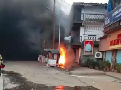 An underground electric cable caught fire in Mumbra | भुमिगत विद्युत केबलला आग; ट्रान्सफॉर्मरच्या स्फोटात एकाचा मृत्यू