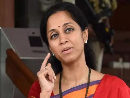 The father is 'mujra' in front of the other party leaders for his son's love, supriya sule critics on ncp leader | पुत्रप्रेमासाठी दुसऱ्या पक्षातील नेत्यांसमोर वडिलांचा 'मुजरा' होतोय