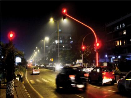 A new look to the signal system at Worli Sea Face | वरळी सी फेसवर सिग्नल यंत्रणेला नवा लूक