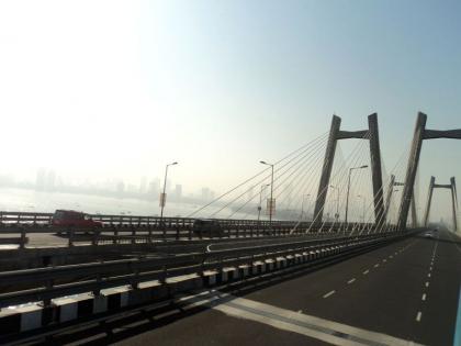 Toll on Worli Sea Link up to 2052; State Government Recognition | वरळी सी-लिंकवर टोलवसुली २०५२ पर्यंत; राज्य शासनाची मान्यता