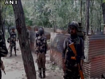 Three terrorists killed in Jammu and Kashmir | जम्मू-काश्मीरमध्ये तीन दहशतवाद्यांचा खात्मा