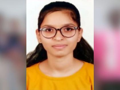 A student who went for her brother's admission was crushed by a vehicle; Father's condition is critical | भावाच्या प्रवेशासाठी गेलेल्या विद्यार्थिनीला वाहनाने चिरडले; वडिलांची प्रकृती चिंताजनक