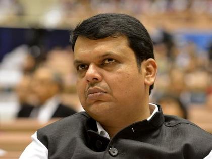 shiv sena slams devendra fadnavis over bjp's poor performance in zilla parishad election | बाळसं म्हणून दिसणारी सूज उतरली; जिल्हा परिषद निवडणूक निकालावरुन शिवसेनेचे भाजपावर बाण