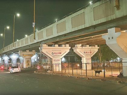 An angry young woman calls her parents and jumps off a flyover after being told not to talk to her friend | मित्रावरून पालकांसोबत वाद; संतापलेल्या तरुणीची वडिलांना फोन करून उड्डाणपुलावरून उडी