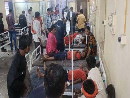 Accident involving ST bus and school children's vehicle; 17 children injured | एसटी बस व शाळकरी मुलांच्या वाहनाला अपघात; १७ मुले जखमी