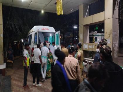 Private bus overturned on Nashik-Valsad road; More than 40 passengers injured | नाशिक-वलसाड रोडवर खासगी बस उलटली; ४० पेक्षा अधिक प्रवासी जखमी