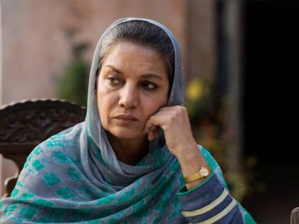 shabana azmi registers police complaint against online fraud in the name of her | शबाना आजमींच्या नावाने ऑनलाईन फसवणुक, अभिनेत्रीने दाखल केली तक्रार