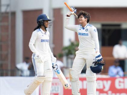 IND Women vs SA Women Test : Indian women finish Day-1 at 525/4, 525 runs are the HIGHEST by a team in single day of a Test match (men & women). Previous highest - 508 by Sri Lanka v BAN, 2002 | भारतीय महिलांचा वर्ल्ड रेकॉर्ड; कोणत्याच देशाच्या पुरुष संघालाही जमला नाही हा पराक्रम