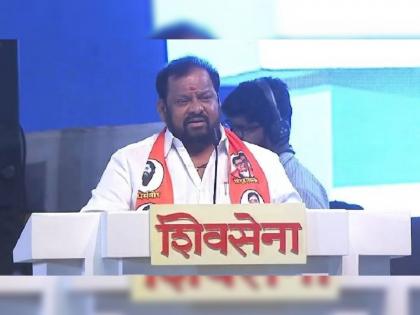 Eknath Shinde group MLA Shahaji Patil criticized Shivsena Uddhav Thackeray | भाषणाला उभं राहताच शहाजी पाटलांनी विचारलं 'असं' काही; संपूर्ण सभास्थळी हशा पिकला