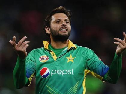 Shahid Afridi, after becoming the chairman of the Pakistan cricket selection committee, gave a chance to new players in Babar Azam's squad for the series against New Zealand | PAK vs NZ: शाहिद आफ्रिदी 'अध्यक्ष' होताच पाक संघात मोठा बदल; न्यूझीलंडविरूद्धच्या मालिकेसाठी नवख्या खेळाडूंना संधी 